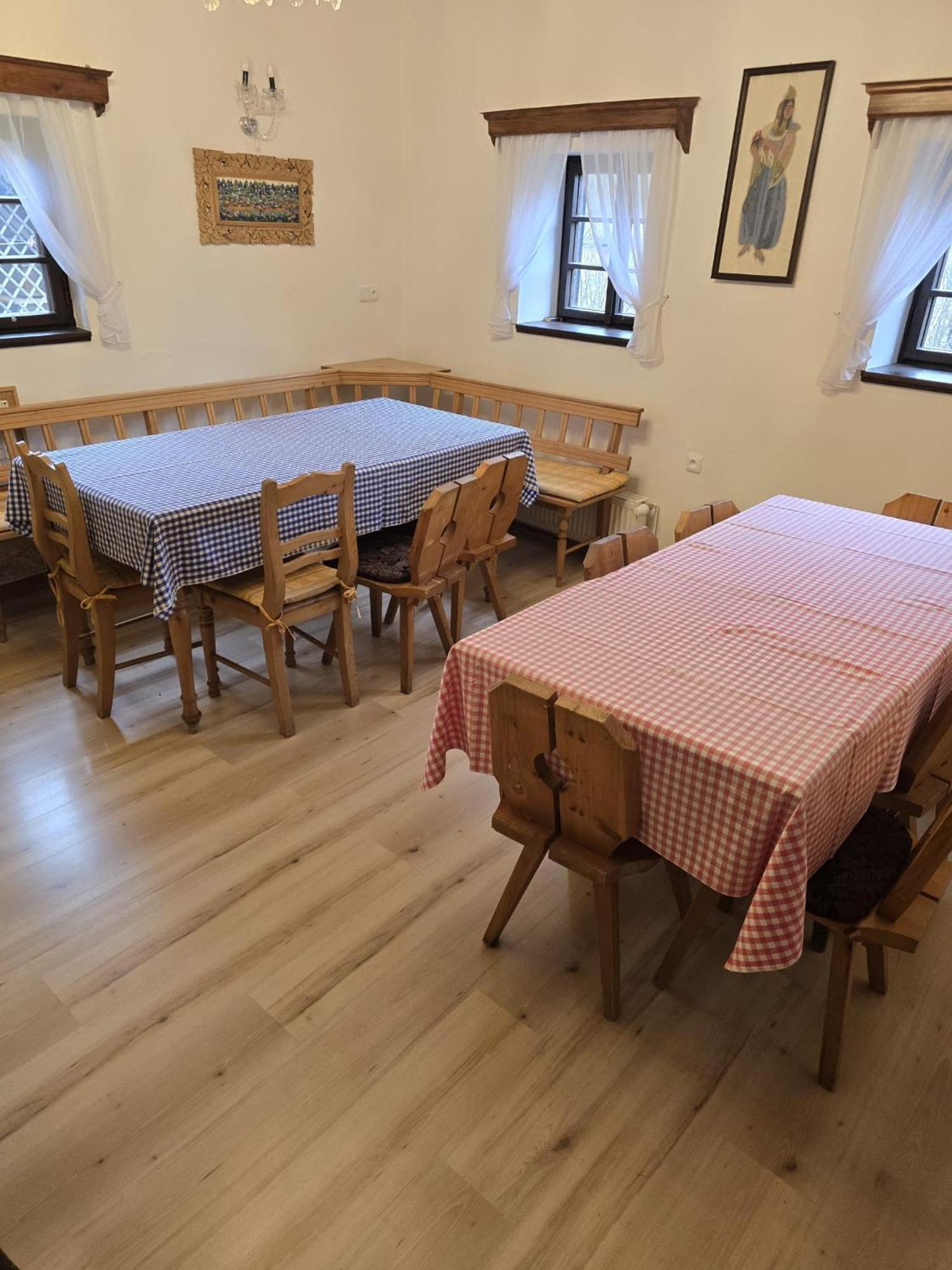 Penzion Pod Hradem Adršpach Esterno foto